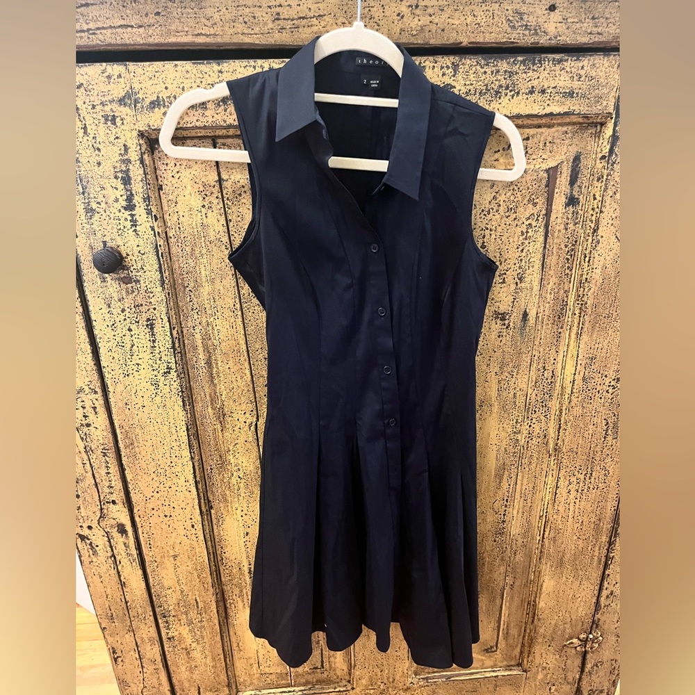 Theory Dress. Front Button Down. Size 2. Like New - image 1